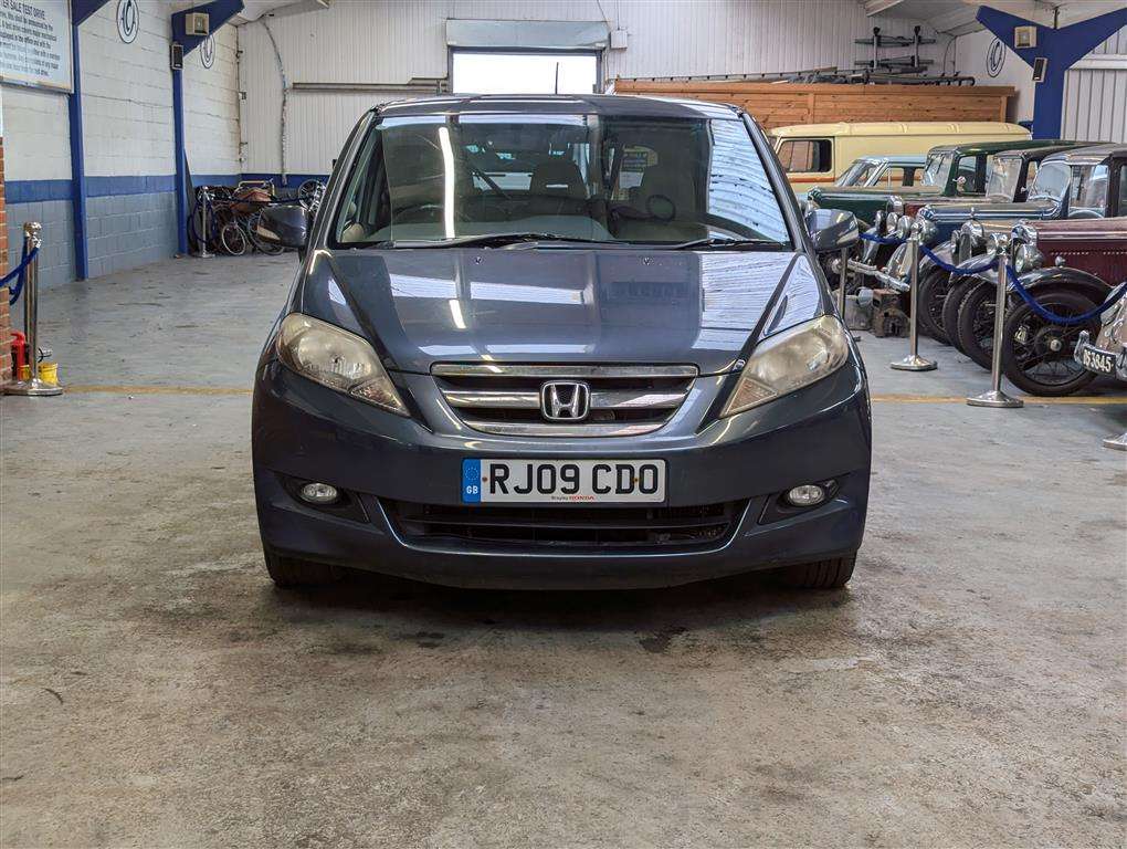 <p>2009 HONDA FR-V EX I-CTDI</p>