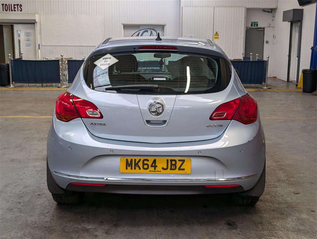 <p>2014 VAUXHALL ASTRA TECH LINE CDTI ECOF</p>