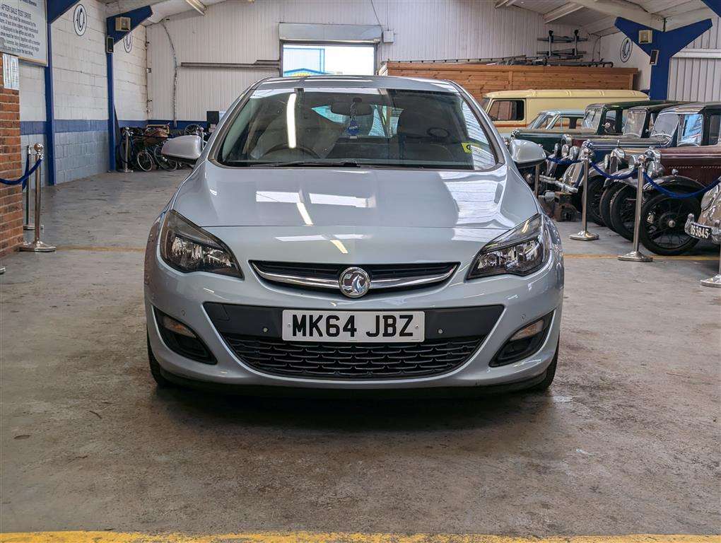 <p>2014 VAUXHALL ASTRA TECH LINE CDTI ECOF</p>