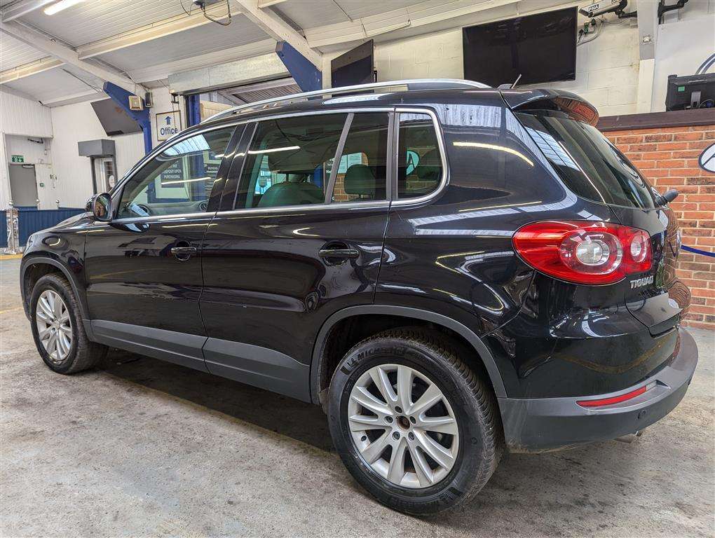 <p>2008 VOLKSWAGEN TIGUAN SE TDI</p>