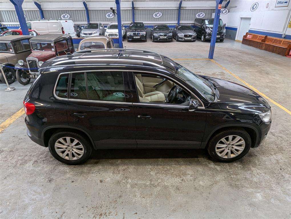 <p>2008 VOLKSWAGEN TIGUAN SE TDI</p>