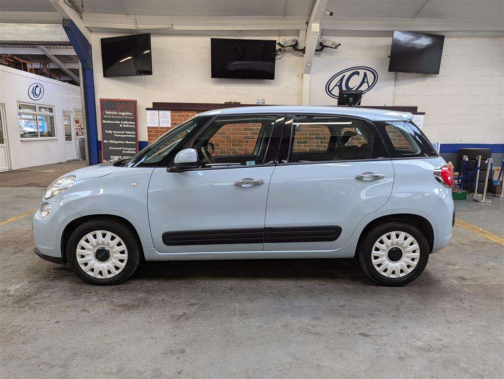 <p>2013 FIAT 500L EASY MULTIJET S-A</p>