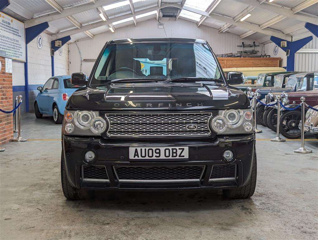 <p>2009 LAND ROVER RANGE ROVER VOGUE TDV8 AUTO</p>