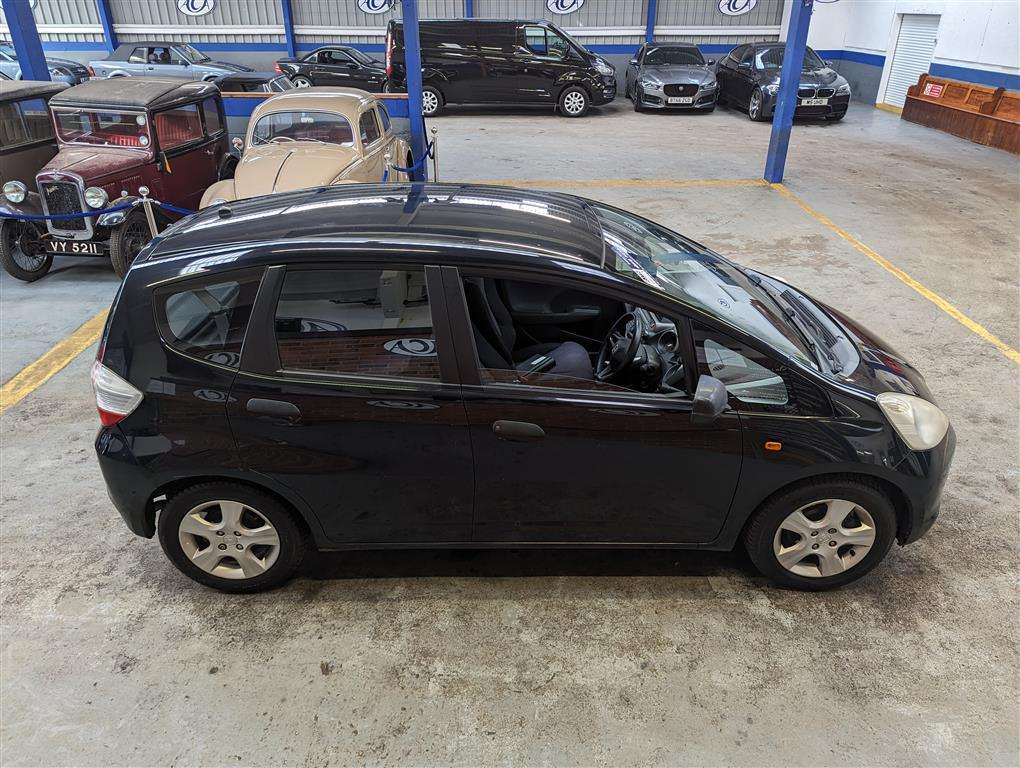 <p>2010 HONDA JAZZ I-VTEC SE</p>