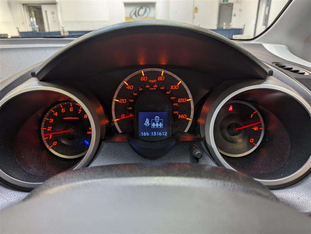 <p>2010 HONDA JAZZ I-VTEC SE</p>