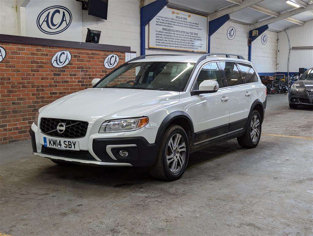 <p>2014 VOLVO XC70 SE NAV D5 AWD AUTO</p>