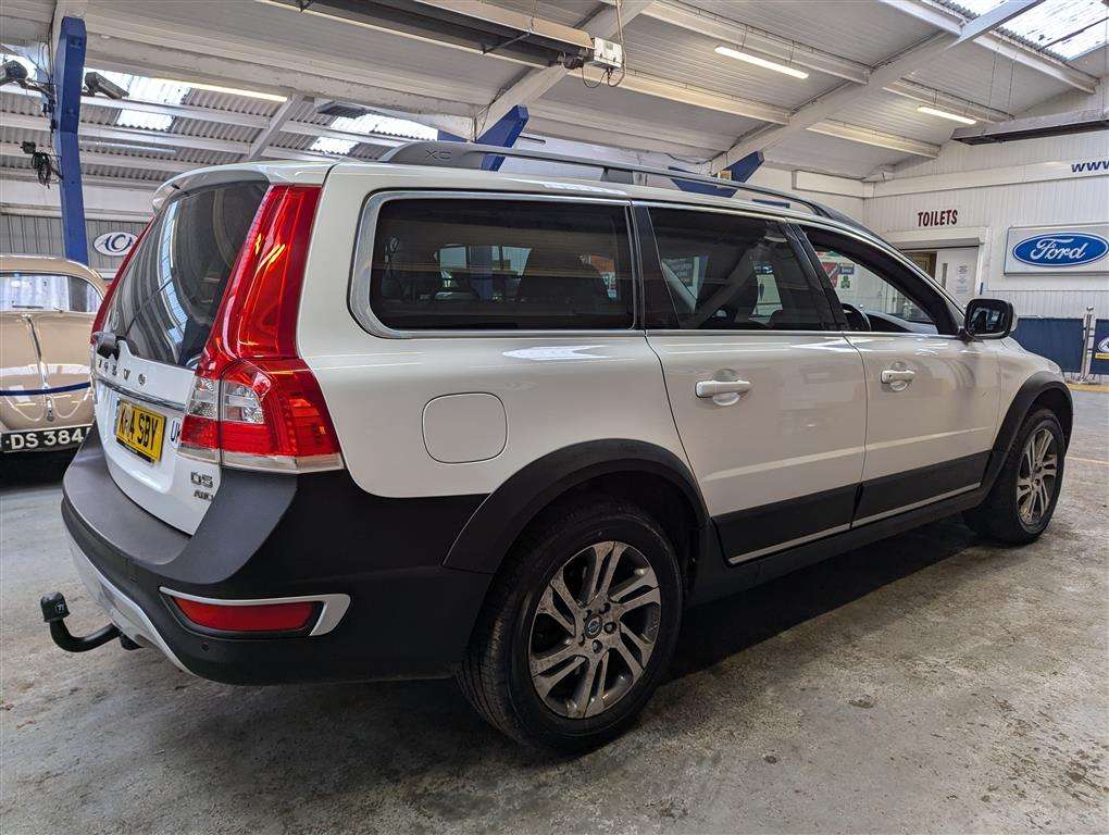 <p>2014 VOLVO XC70 SE NAV D5 AWD AUTO</p>