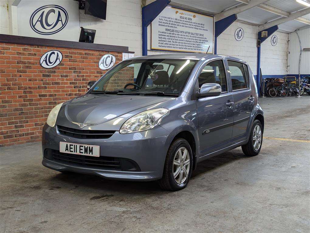 <p>2011 PERODUA MYVI SXI</p>