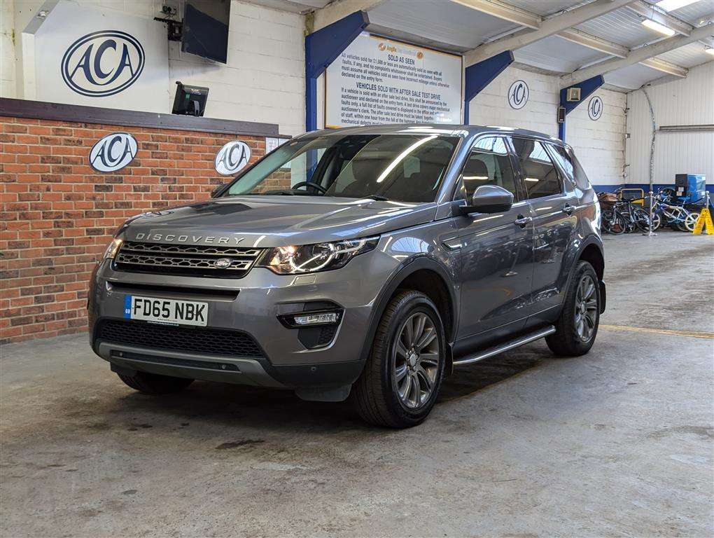 <p>2015 LAND ROVER DISCOVERY SPORT SE TECH T</p>