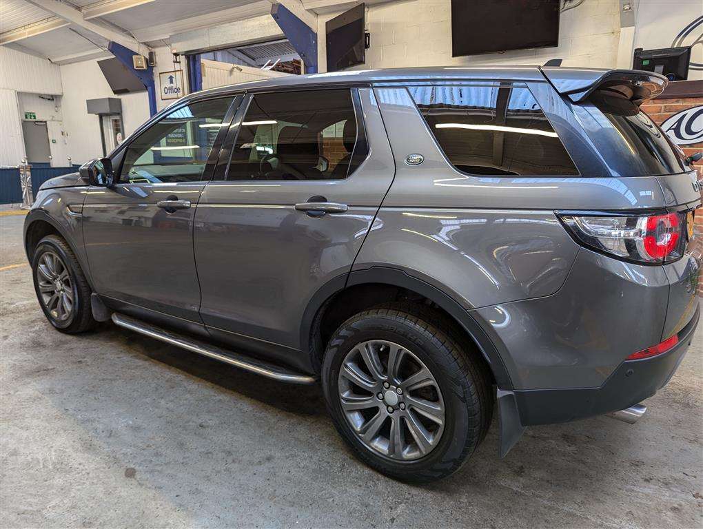 <p>2015 LAND ROVER DISCOVERY SPORT SE TECH T</p>