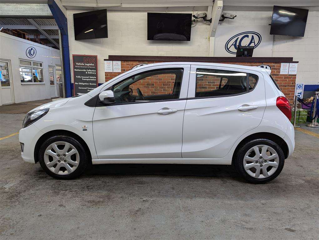 <p>2016 VAUXHALL VIVA SE</p>