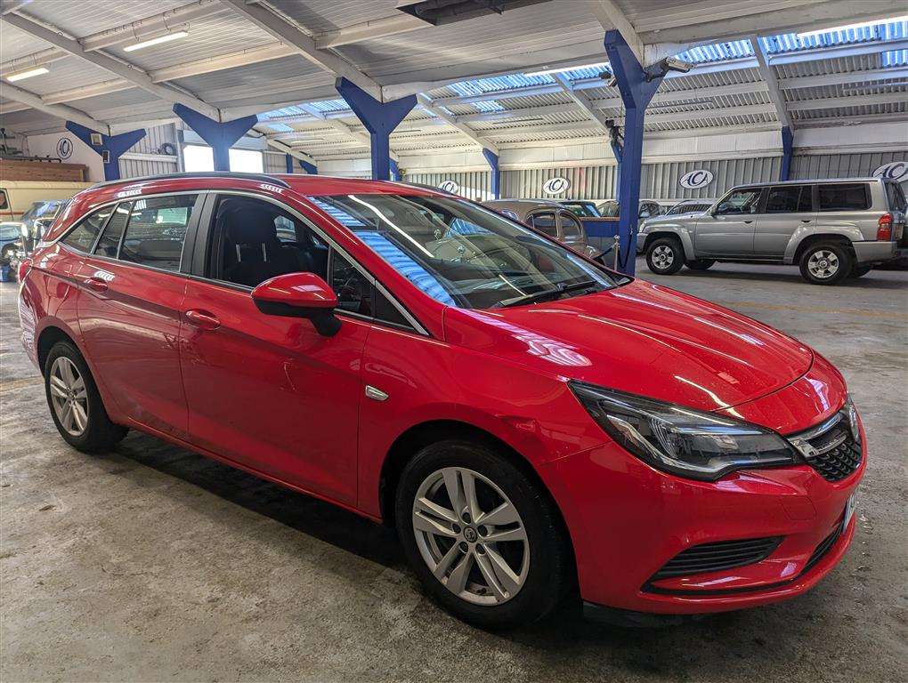 <p>2016 VAUXHALL ASTRA TECH LINE CDTI EFLE</p>