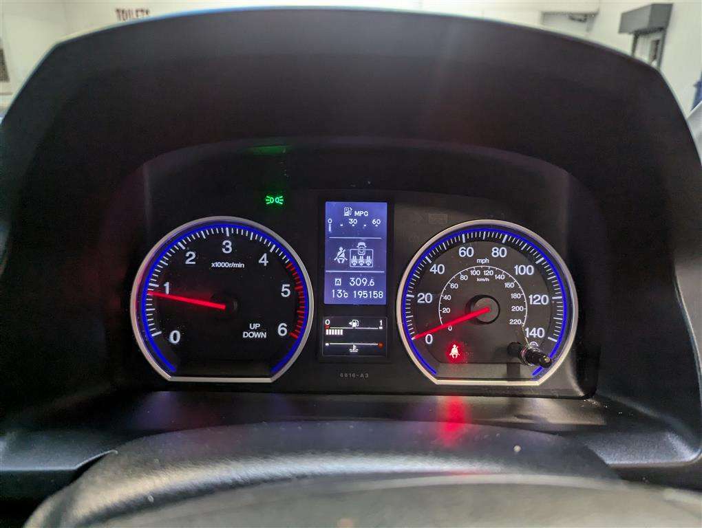 <p>2011 HONDA CR-V EX I-DTEC</p>