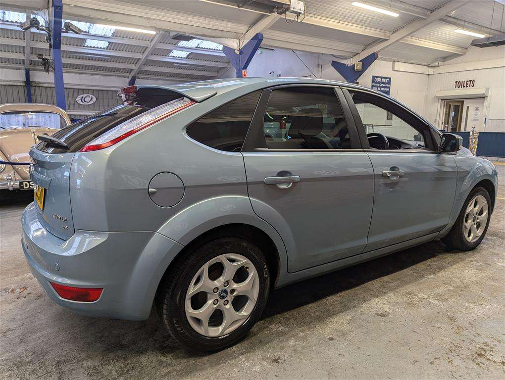 <p>2009 FORD FOCUS STYLE 125</p>