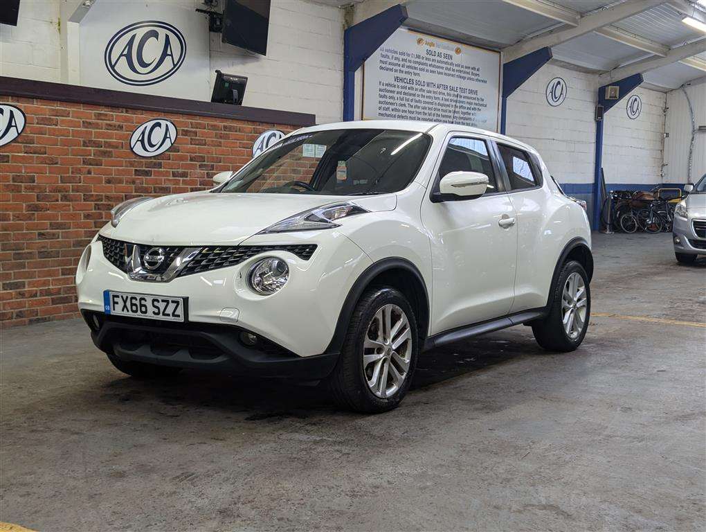 <p>2016 NISSAN JUKE N-CONNECTA DIG-T</p>