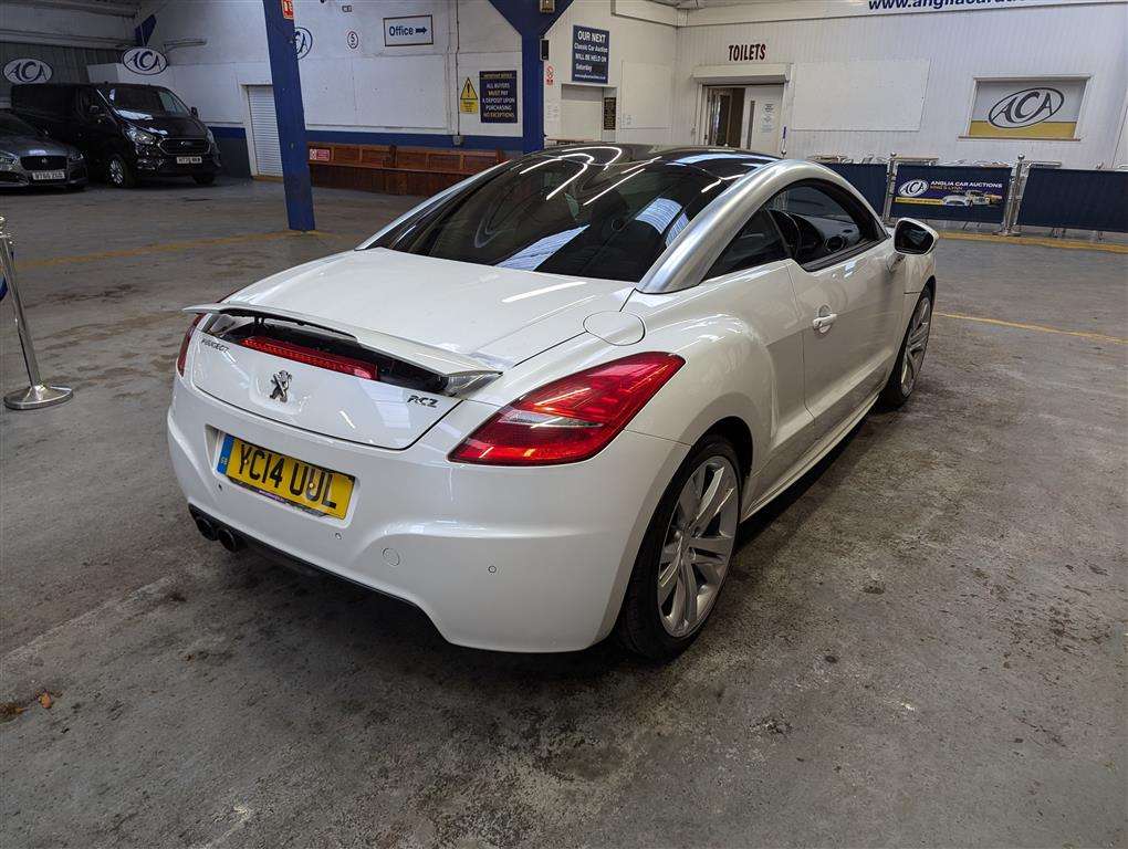 <p>2014 PEUGEOT RCZ GT THP 156</p>