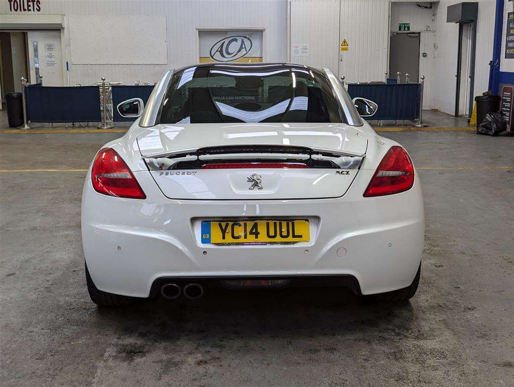 <p>2014 PEUGEOT RCZ GT THP 156</p>