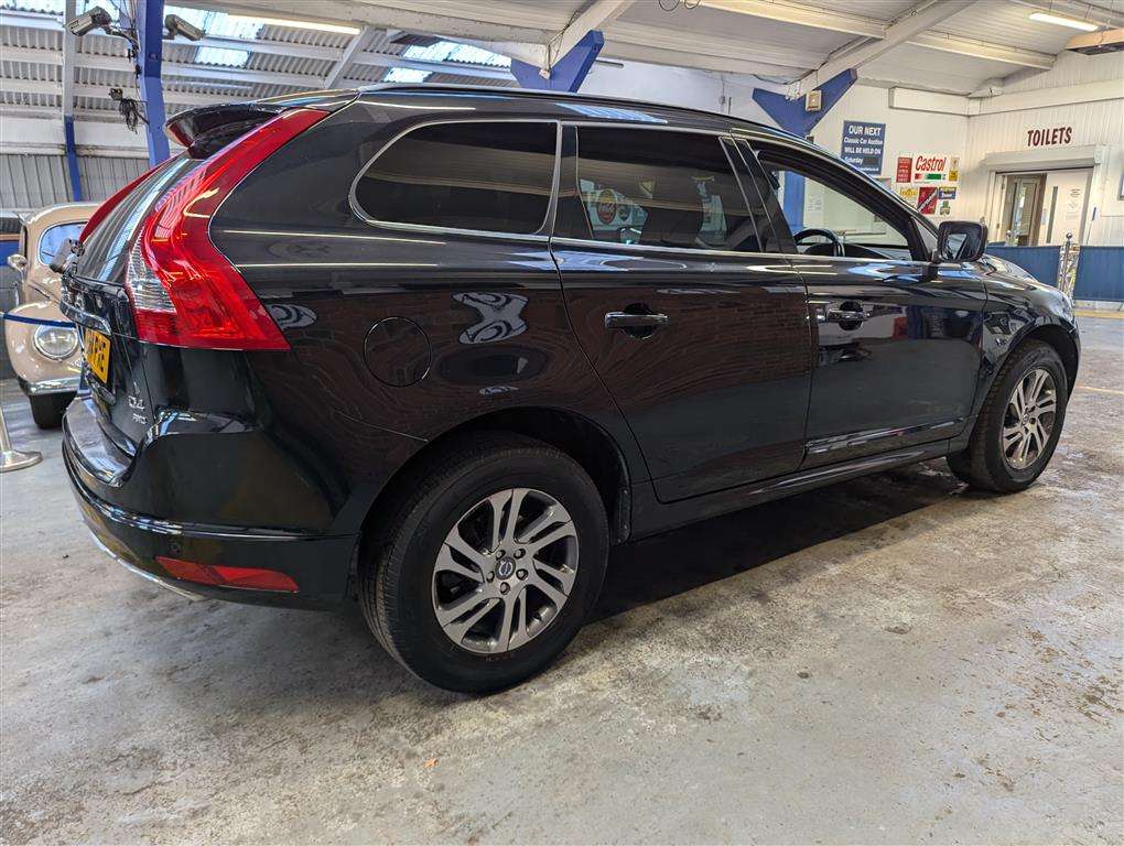 <p>2014 VOLVO XC60 SE D4 AWD</p>