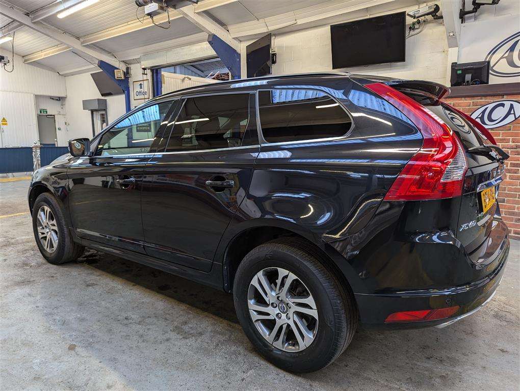 <p>2014 VOLVO XC60 SE D4 AWD</p>