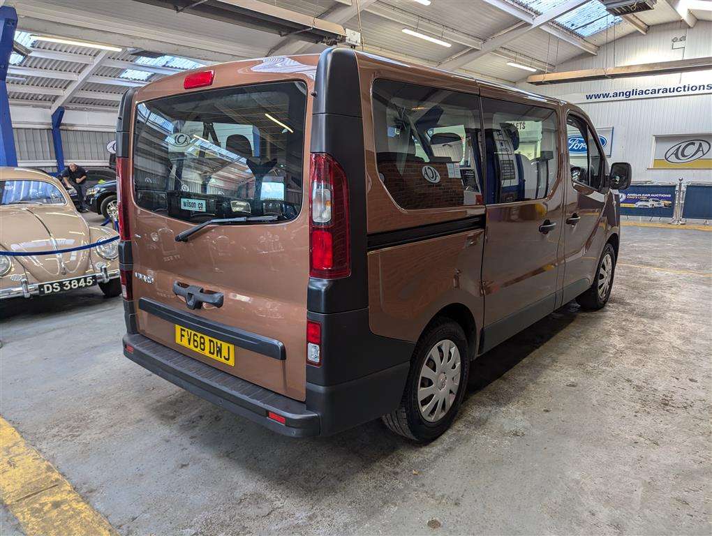 <p>2018 VAUXHALL VIVARO COMBI CDTI S/S</p>