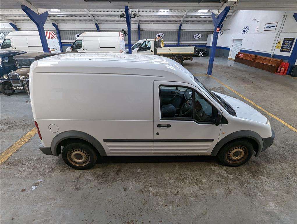 <p>2011 FORD TRAN CONNECT 90 T230</p>