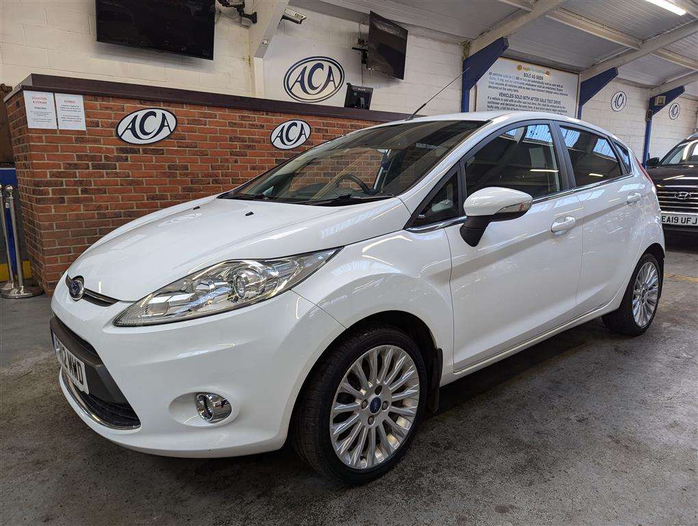 <p>2012 FORD FIESTA TITANIUM TDCI 70</p>