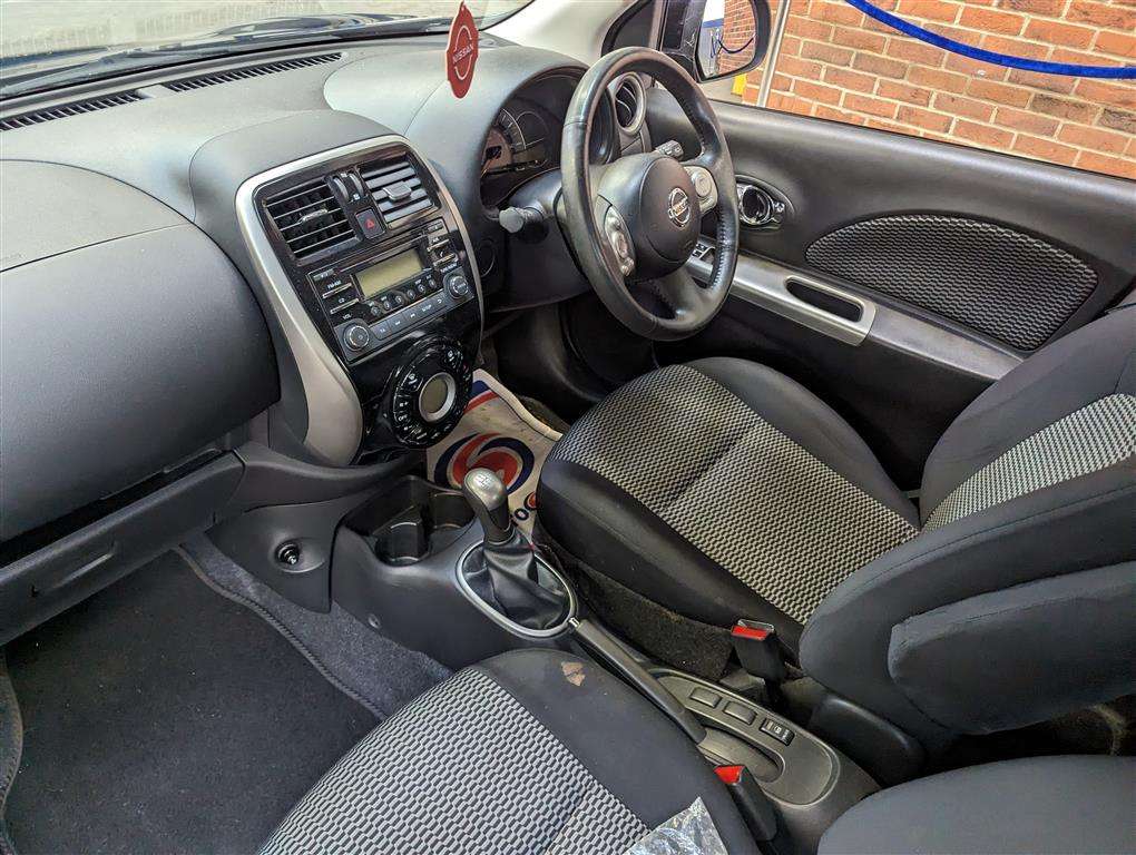 <p>2015 NISSAN MICRA ACENTA</p>