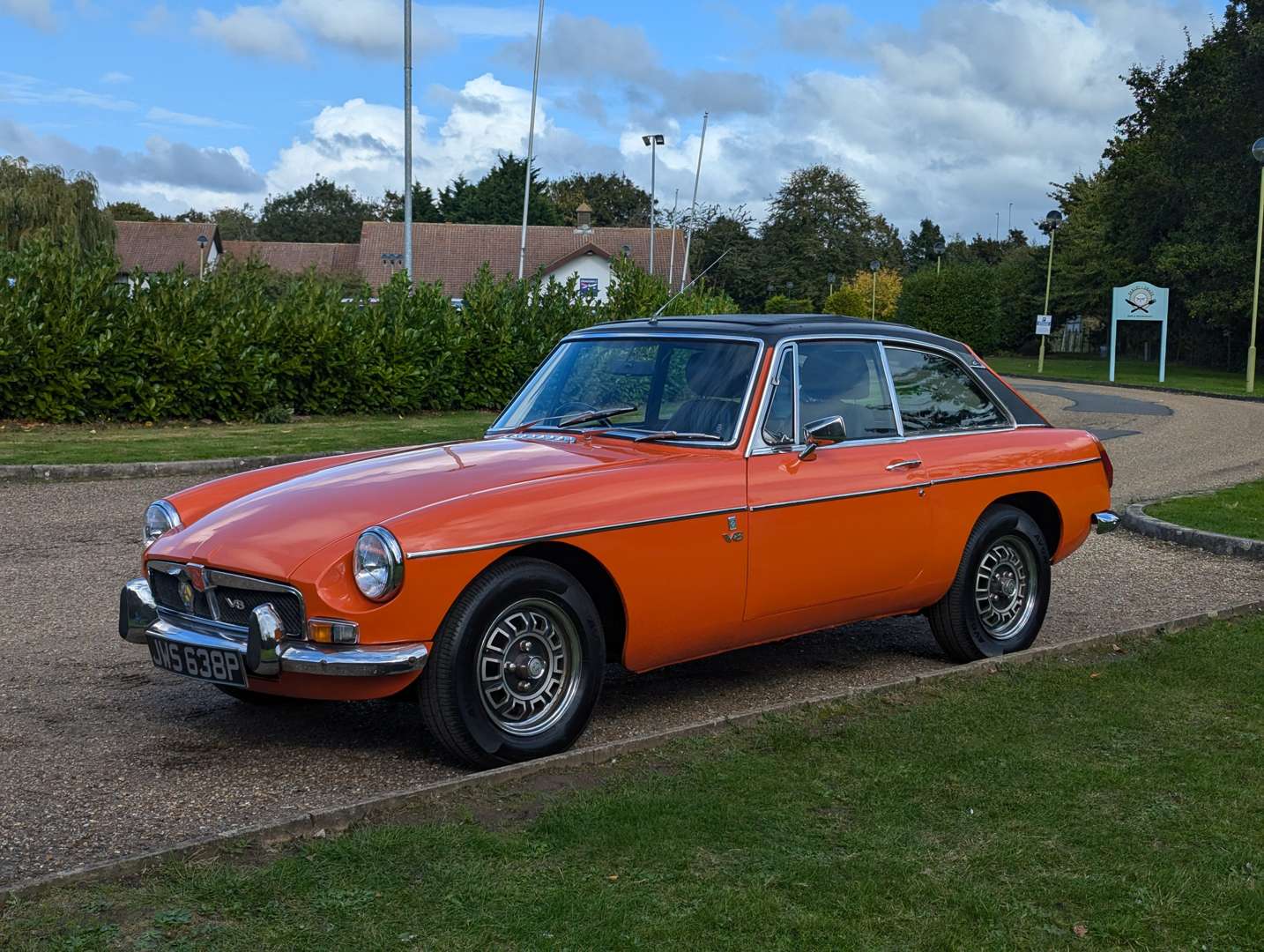 <p>1975 MG B GT V8</p>