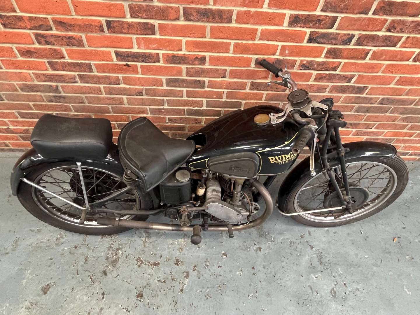 <p>1938 RUDGE ULSTER&nbsp;</p>