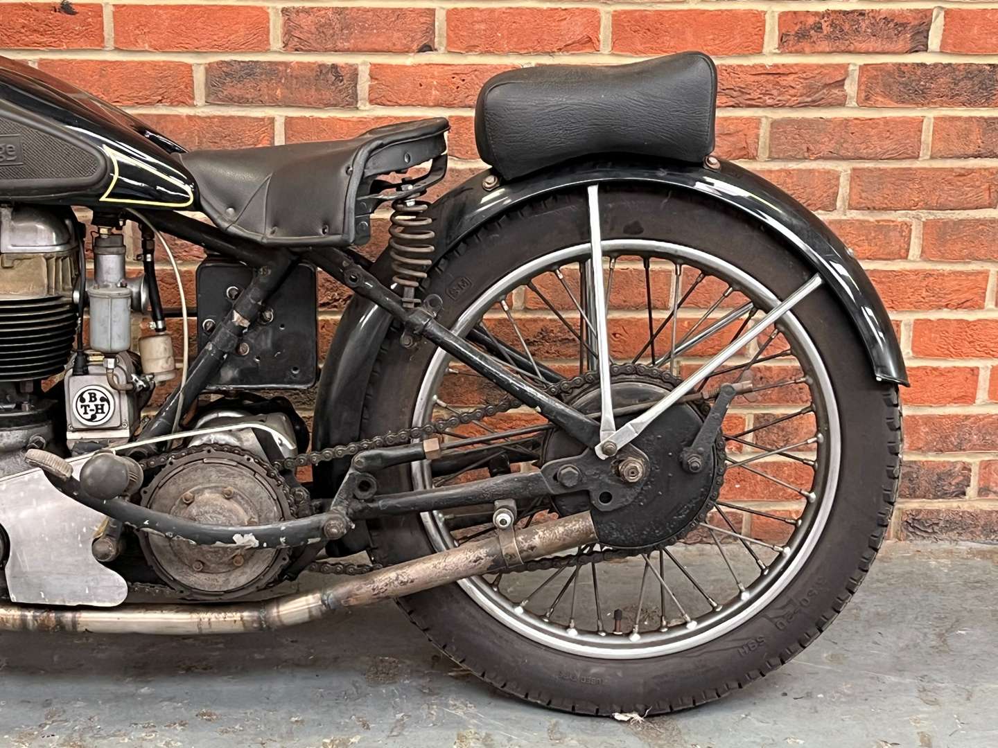 <p>1938 RUDGE ULSTER&nbsp;</p>