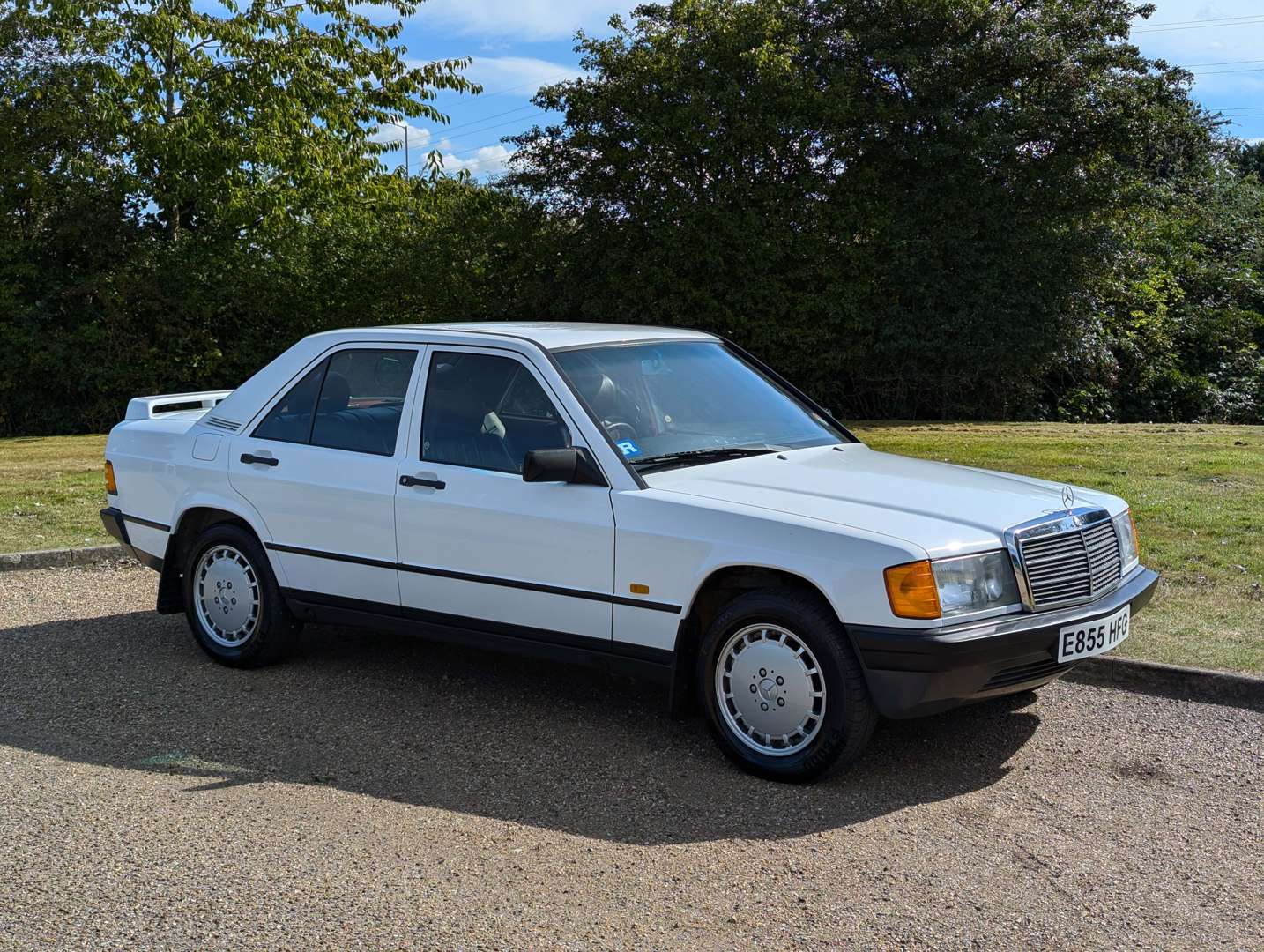 <p>1988 MERCEDES 190E 2.0 ONE OWNER</p>