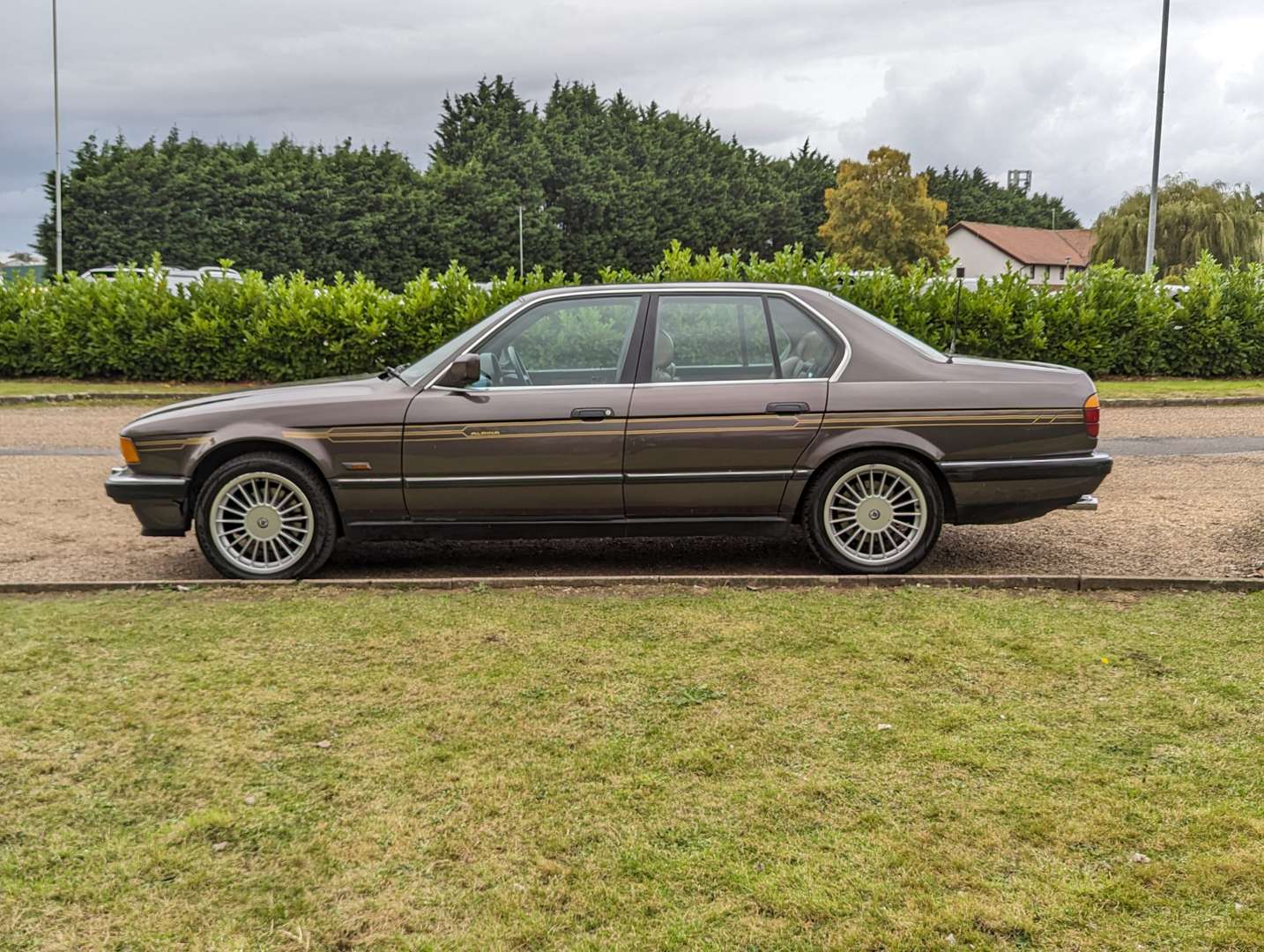 <p>1987 BMW 735 I SE AUTO</p>