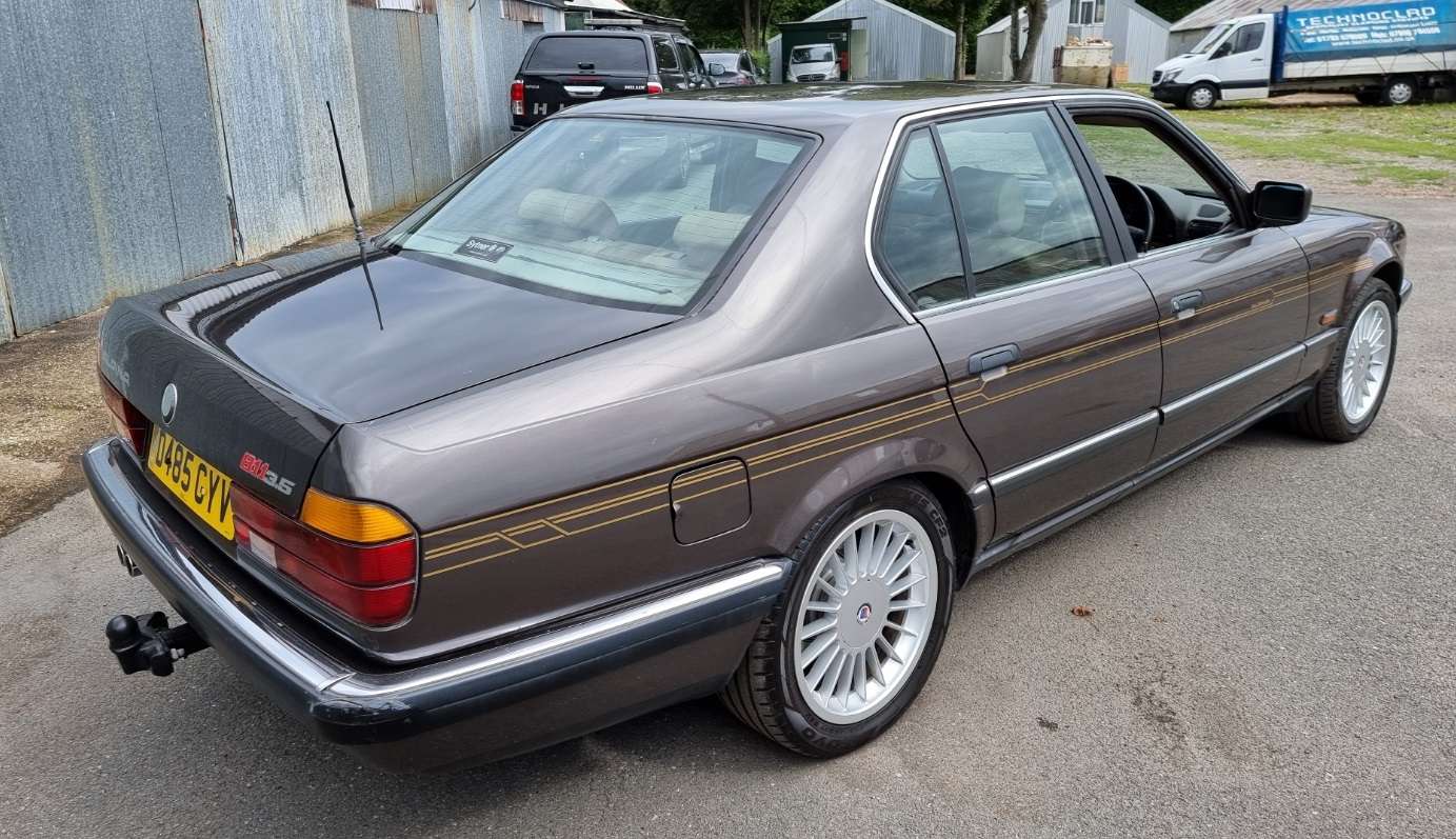 <p>1987 BMW 735 I SE AUTO</p>