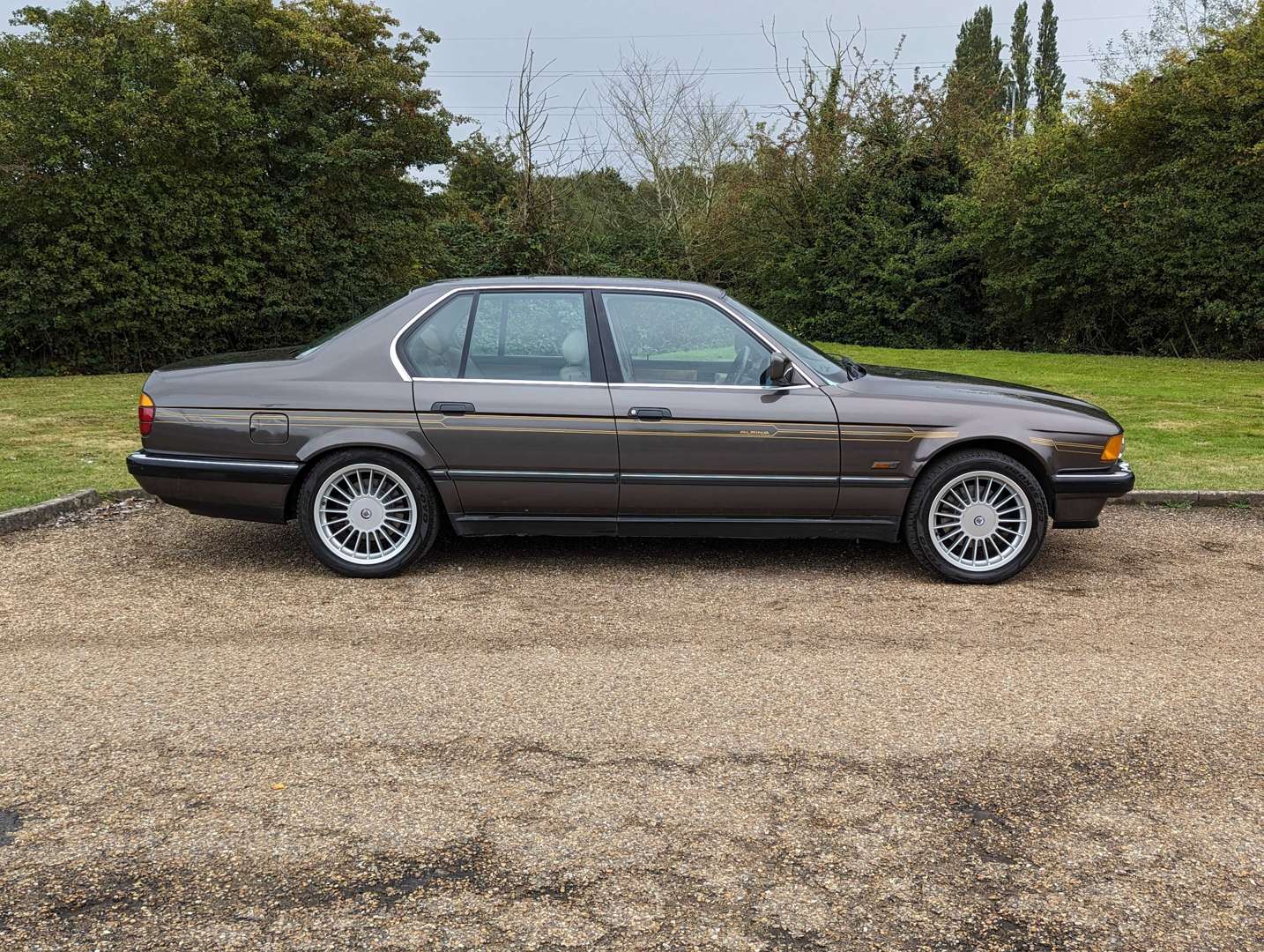 <p>1987 BMW 735 I SE AUTO</p>