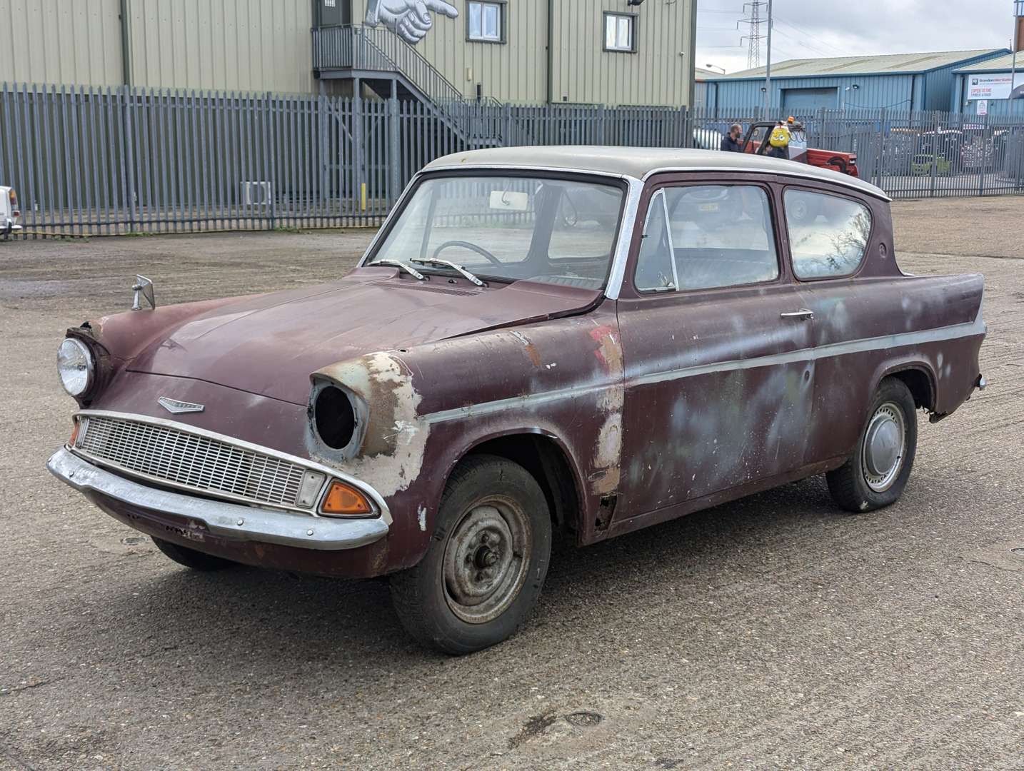 <p>1966 FORD ANGLIA SUPER 123E</p>