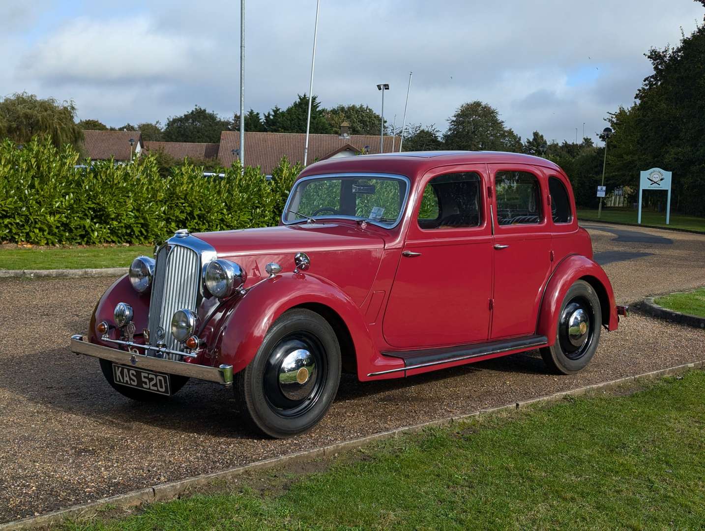 <p>1948 ROVER P2 10</p>