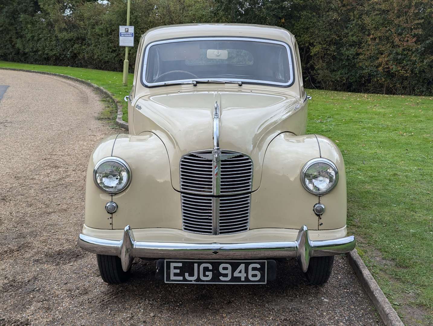 <p>1950 AUSTIN A40 DEVON</p>