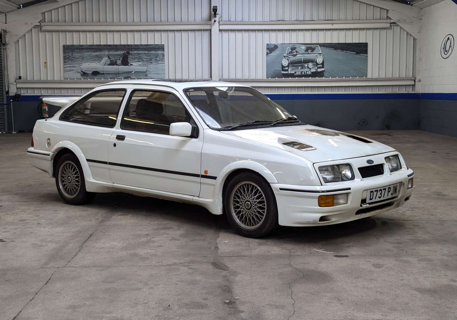 <p>1987 FORD SIERRA RS COSWORTH</p>