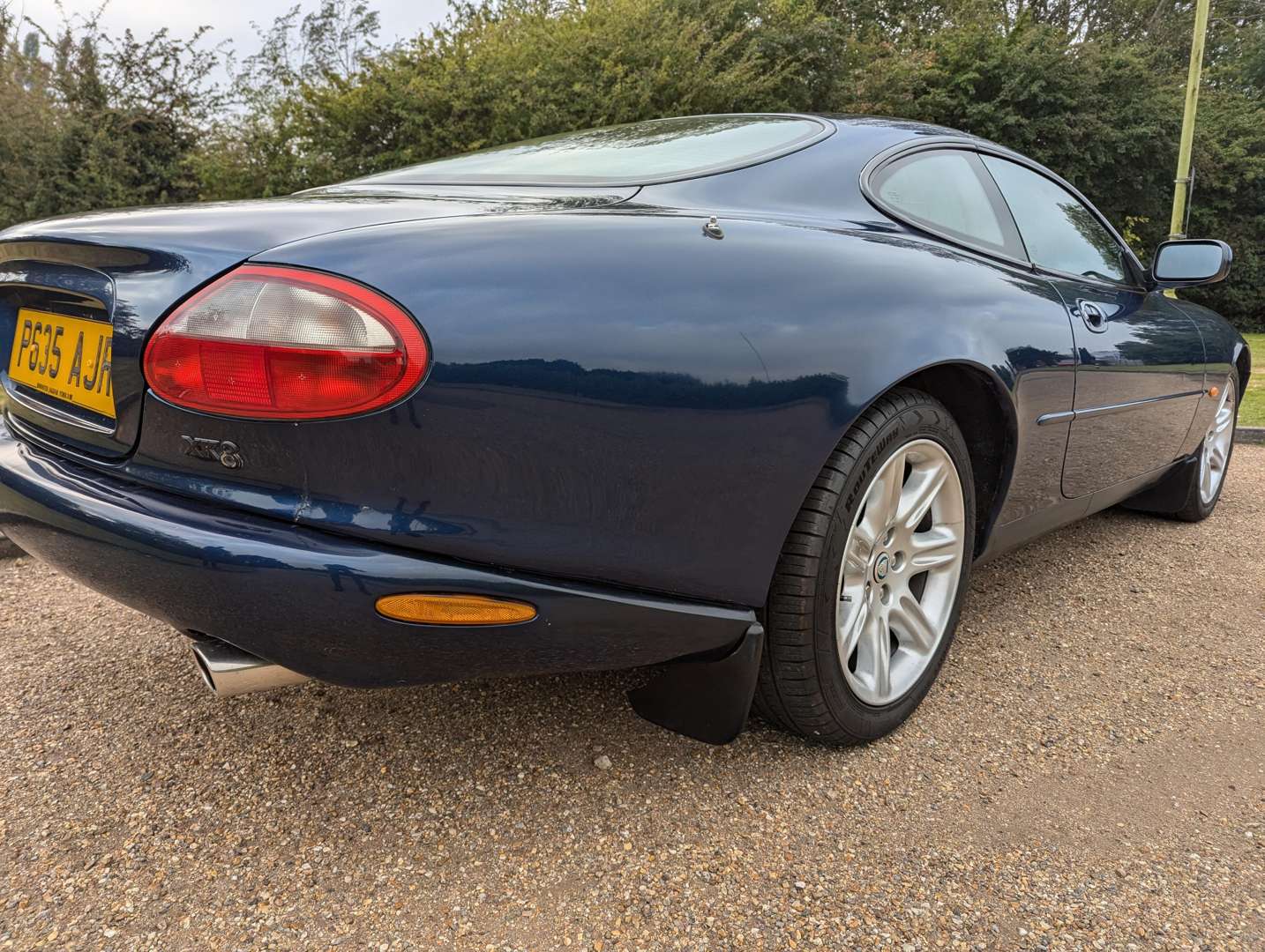 <p>1997 JAGUAR XK8 4.0 COUPE AUTO</p>