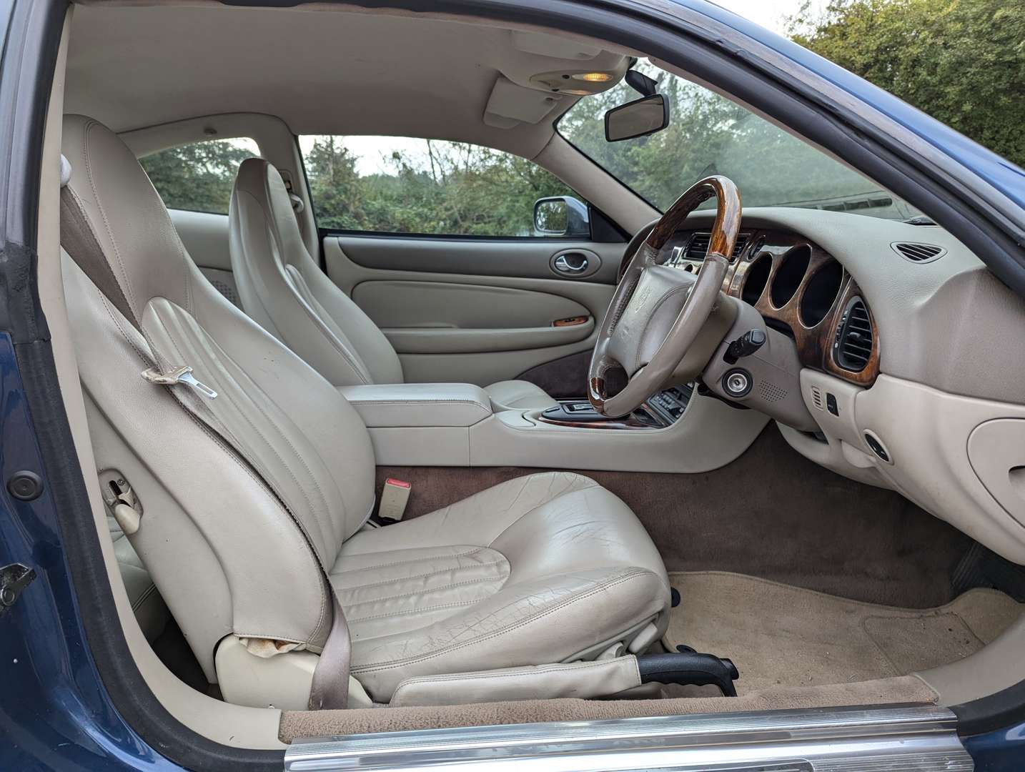 <p>1997 JAGUAR XK8 4.0 COUPE AUTO</p>