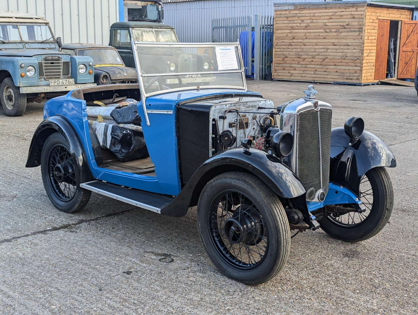 <p>1934 MORRIS MINOR 2 SEATER TOURER&nbsp;</p>