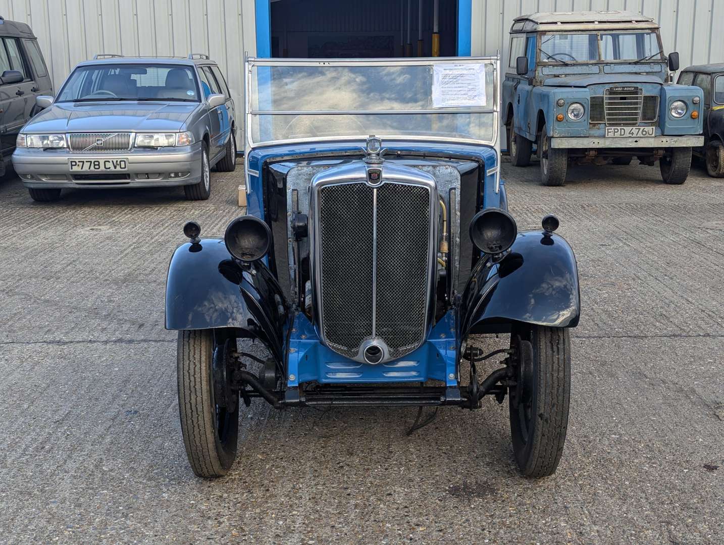 <p>1934 MORRIS MINOR 2 SEATER TOURER&nbsp;</p>