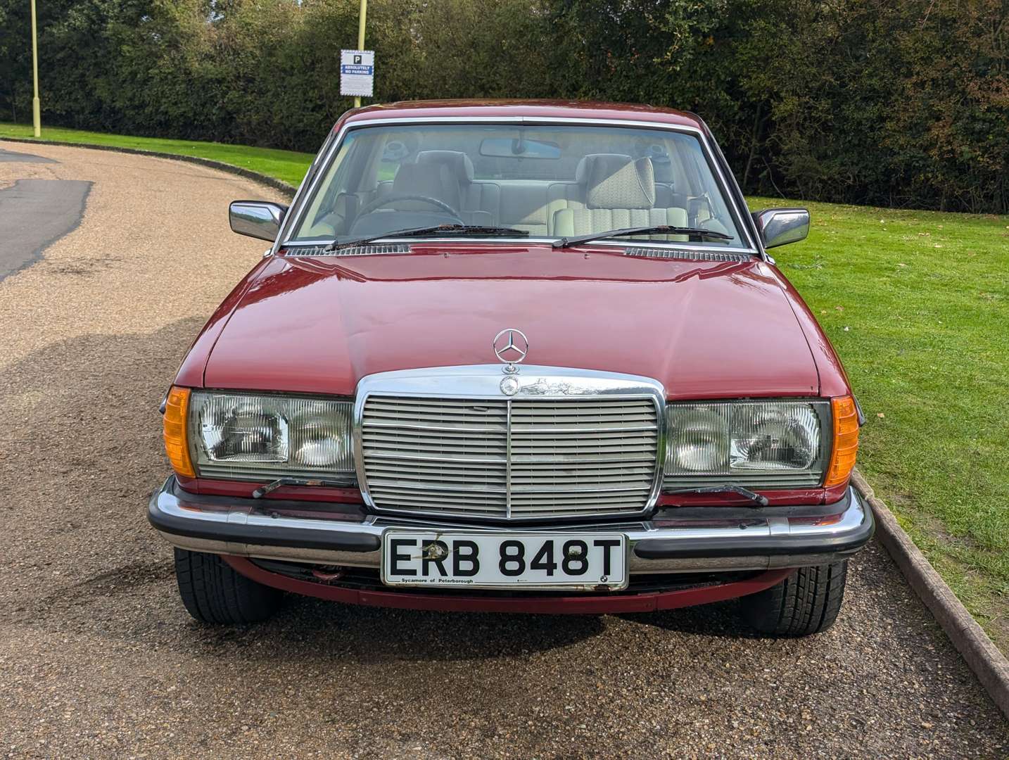 <p>1978 MERCEDES 280 CEW AUTO</p>