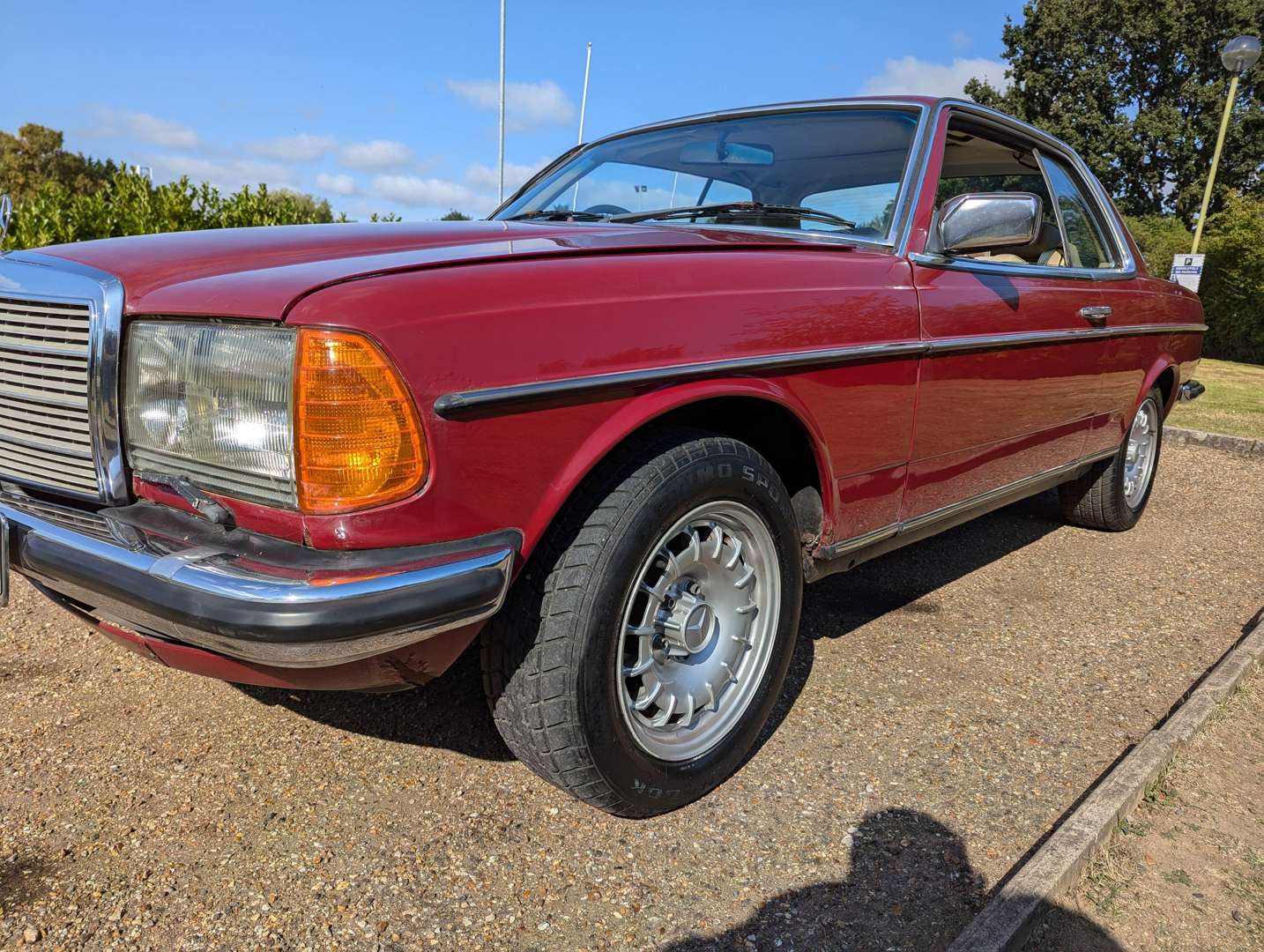 <p>1978 MERCEDES 280 CEW AUTO</p>