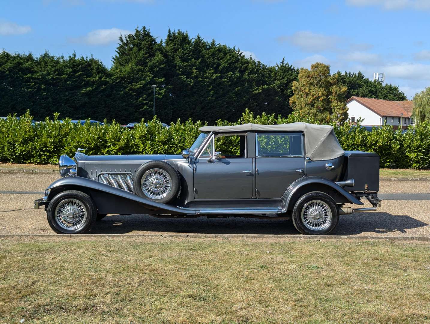 <p>1997 BEAUFORD SERIES 3&nbsp;</p>