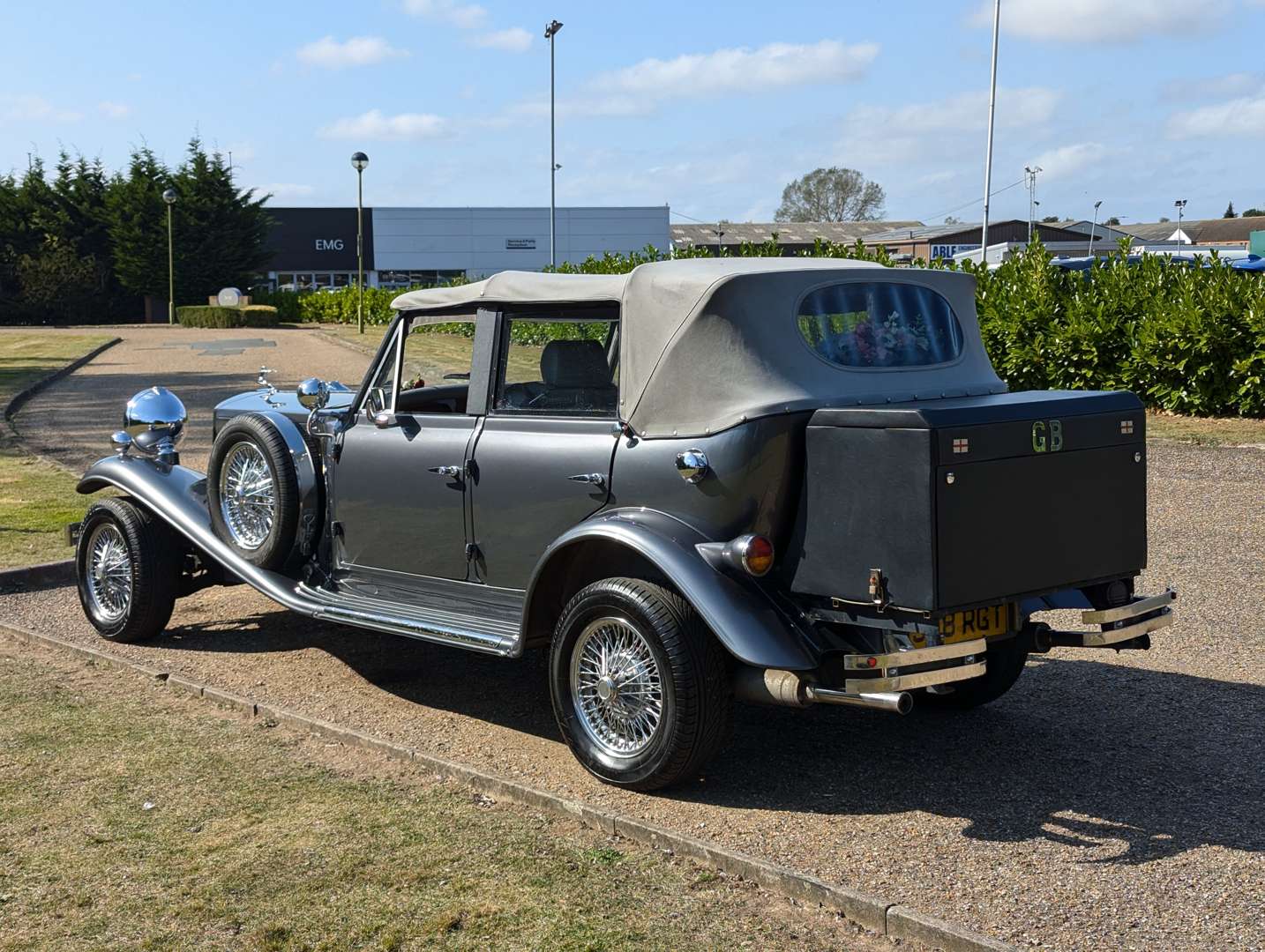 <p>1997 BEAUFORD SERIES 3&nbsp;</p>