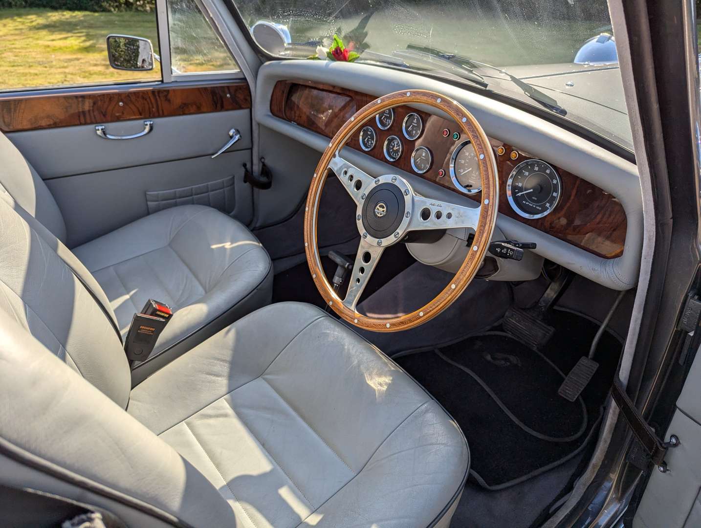 <p>1997 BEAUFORD SERIES 3&nbsp;</p>