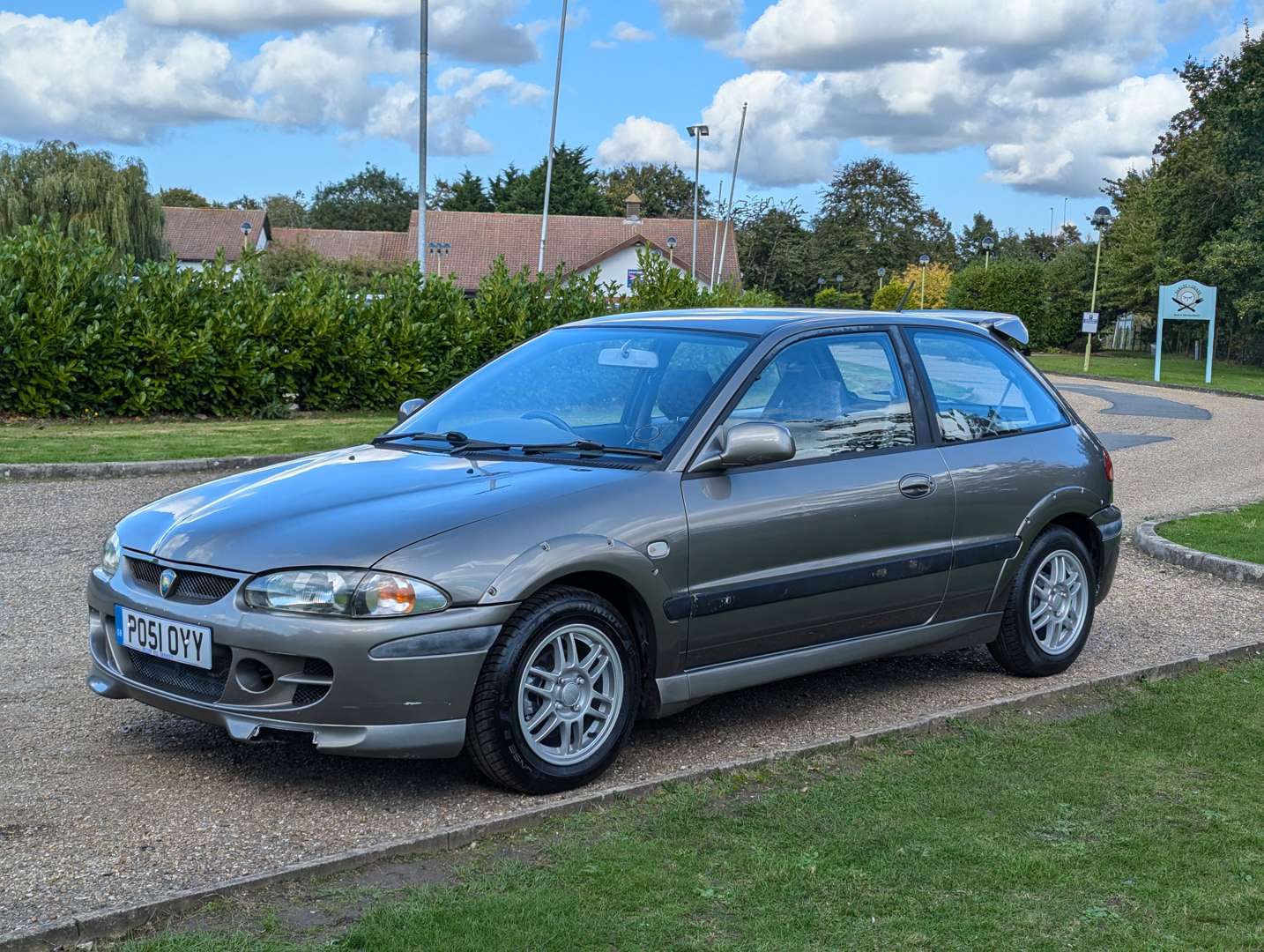 <p>2001 PROTON SATRIA LUX SPORT AUTO</p>