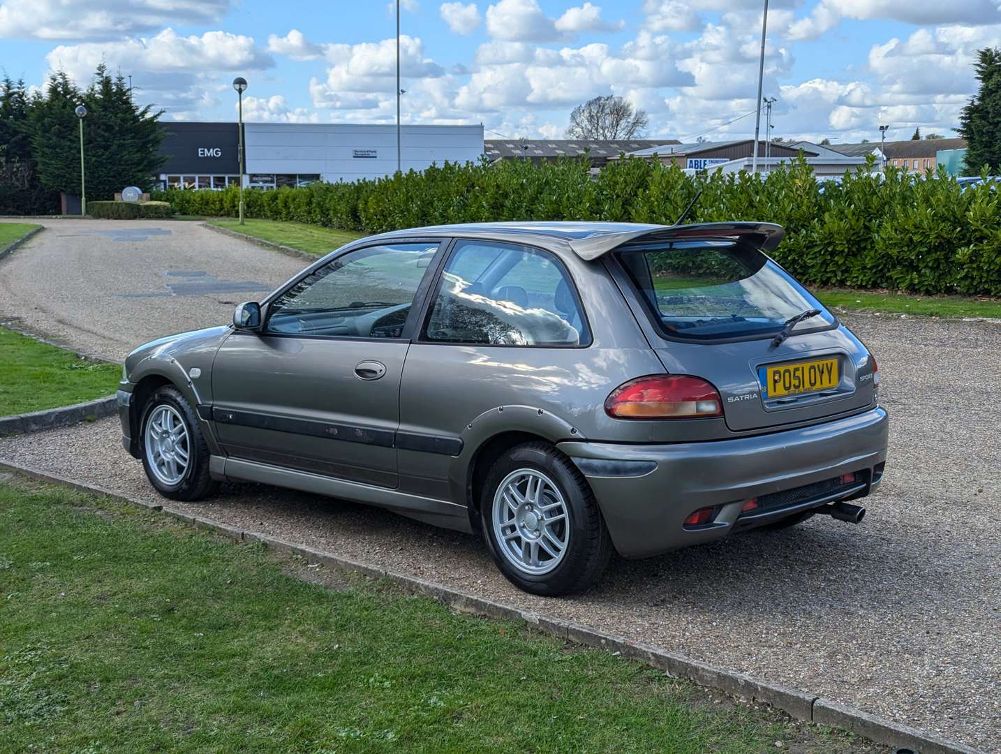 <p>2001 PROTON SATRIA LUX SPORT AUTO</p>