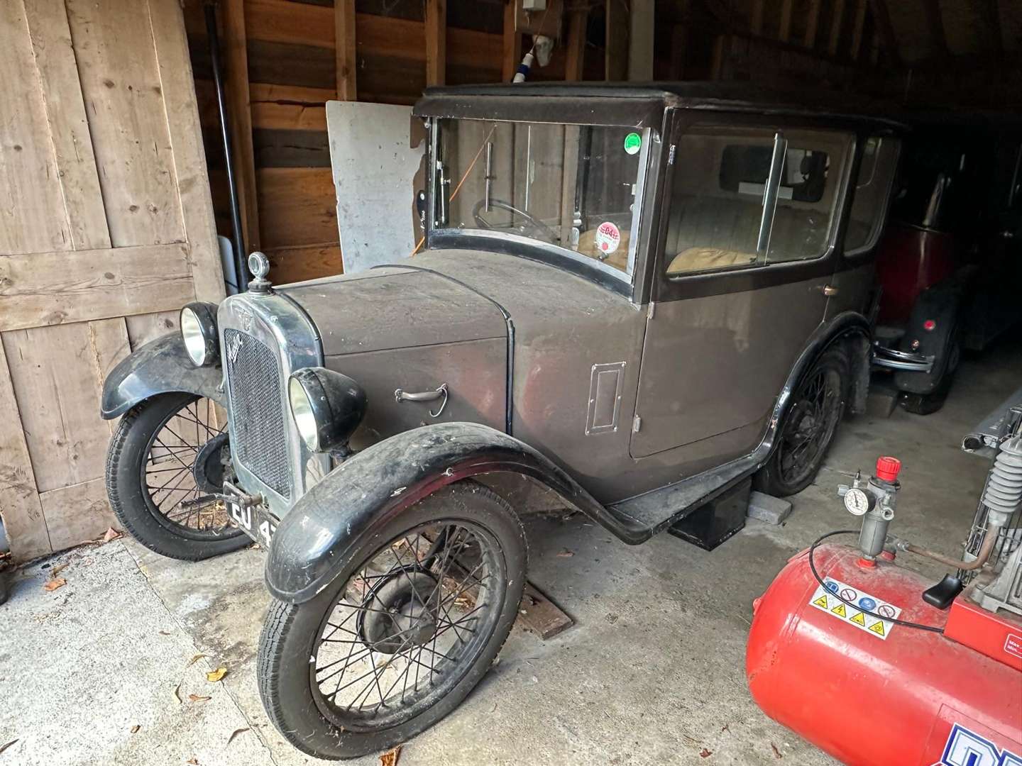 <p>1930 AUSTIN SEVEN RK SALOON&nbsp;</p>